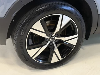 Volvo XC40 Volvo XC40 Recharge P8 AWD R-Design | Panoramadak | Trekhaak | Stoel/stuurverwarming - afbeelding nr 40