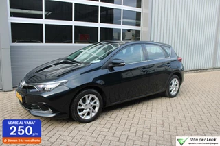 Toyota Auris - 323050659-0