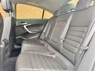 Opel Insignia Opel Insignia 1.4 T Business Executive|CARPLAY|CAMERA|PANO - afbeelding nr 17
