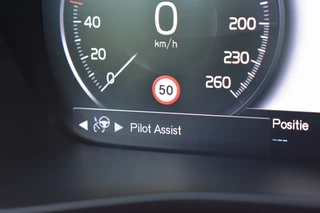 Volvo XC40 Volvo XC40 T2 129Pk Aut. Business Pro | Driver Assist | Park Assist - afbeelding nr 25