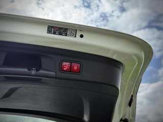 Mercedes-Benz GLE Mercedes GLE-klasse 350 de 4MATIC AMG Panoramadak|Burmester®|Luchtvering|Camera 360°|Keyless|Night pakket - afbeelding nr 22