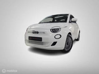 Fiat 500e Icon 42 kWh 8800km/Cruise/Clima/Camera/PDC/Keyless