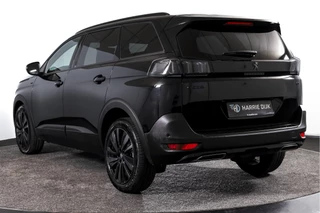 Peugeot 5008 | Dig. Cockpit | Adapt. Cruise | Stoelverw. | PDC | Camera | NAV + App. Connect | ECC | Elek. Klep | LM 19