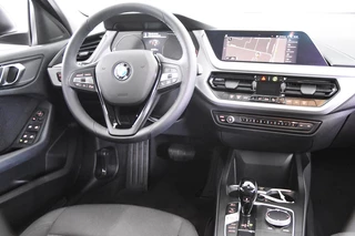 BMW 1 Serie BMW 1 Serie 116d Advantage *1ste eigenaar*Navigatie*Park assist* - afbeelding nr 23