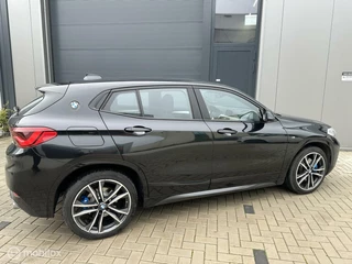 BMW X2 BMW X2 sDrive20i High Executive M sport pakket / Navi / Led - afbeelding nr 9