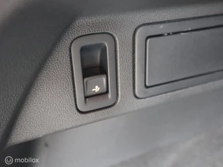 Volkswagen Tiguan Volkswagen Tiguan 1.4 TSI Comfortline Automaat Trekhaak Camera - afbeelding nr 9