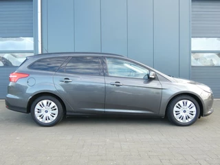 Ford Focus Ford Focus Wagon 1.0 EcoBoost 125 PK Trend Edition | WINTER PAKKET | 103000 KM!!! - afbeelding nr 4