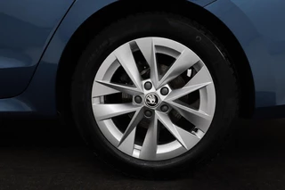 Škoda Octavia Skoda Octavia 1.0 TSI Business Edition | Leder |  Stoelverwarming | Trekhaak | Adaptive cruise | Carplay | Climate control | Parkeerhulp - afbeelding nr 32
