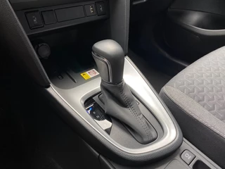 Toyota Yaris Cross Toyota Yaris Cross 1.5 HYBRID EXECUTIVE AUTOMAAT / NAVI / CAMERA / CARPLAY - afbeelding nr 12