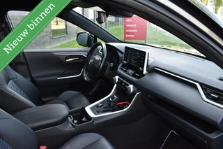 Toyota RAV4 Toyota RAV4 2.5 Hybrid AWD Style BI-TONE CAMERA/LANE ASSIST/STUURW/STOELVW/ETC.! - afbeelding nr 6