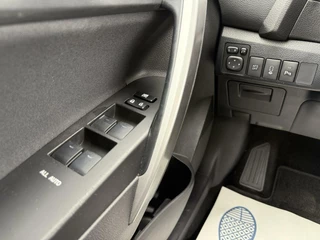 Toyota Auris Toyota Auris 1.8 Hybrid Lease - NAVI/XENON/PANO/CAMERA/NAP - afbeelding nr 23