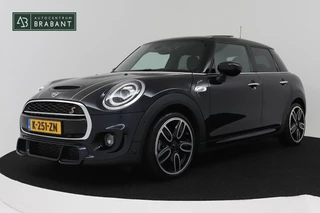 MINI Cooper S Mini 2.0 Chili JCW Pakket (PANORAMADAK, DEALER ONDERHOUDEN, HEAD-UP, CARPLAY, NAVIGATIE, STOELVERWARMING)