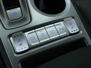 Hyundai Kona Hyundai Kona EV Premium 64 kWh | Navigatie | Camera | Stoelventilatie - afbeelding nr 42