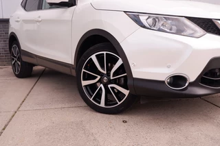 Nissan QASHQAI | Panoramadak | Navi | 360° Camera | Leder - afbeelding nr 40