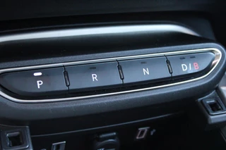 Jeep Avenger Jeep Avenger Summit 54 kWh | ACHTERUITRIJ CAMERA | STOEL VERWARMING | FULL LED KOPLAMPEN | 18