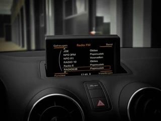 Audi A1 Sportback Audi A1 Sportback 1.6 TDI S-Line 5-Deurs | NAVI | CRUISE | BT-AUDIO | 17