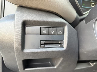 Citroën C5 Aircross Citroën C5 Aircross 130PK Shine | Elec klep | Camera | Keyless | Trekhaak - afbeelding nr 21