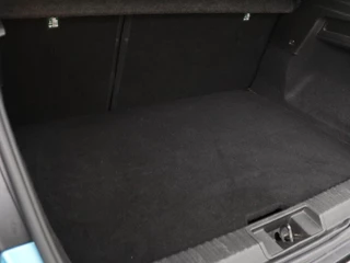 Renault Captur Renault Captur 1.6 E-Tech Plug-in Hybrid 160 Intens |  Adaptive cruise | Stuurverwarming | Carplay | Full LED | Keyless | Navigatie | Parkeerhulp - afbeelding nr 11
