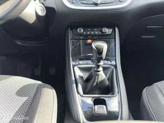 Opel Grandland X Opel Grandland X 1.2 Turbo / 2018 / 1ste Eigenaar / Zuinig / Meeneemprijs / - afbeelding nr 17