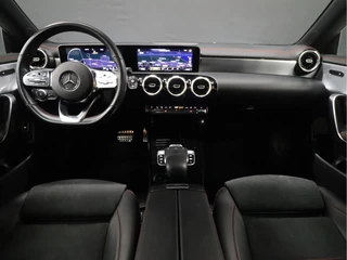 Mercedes-Benz CLA [APPLE CARPLAY, ANDROID, CAMERA, STOELVERWARMING, PDC V+A, HALF LEDER, CRUISE, NIEUWSTAAT] - afbeelding nr 5