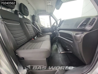 Iveco Daily Iveco Daily 35C18 180PK Automaat Dubbellucht L2H2 ACC Navi Camera 12m3 Airco - afbeelding nr 14