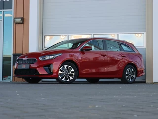 Kia Ceed Sportswagon Kia Ceed Sportswagon 1.6 GDI PHEV DynamicPlusLine | Trekhaak | Adaptieve cruise control - afbeelding nr 48