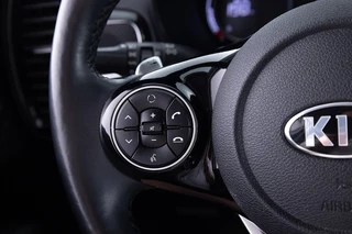 Kia e-Soul Kia e-Soul DynamicPlusLine 64 kWh | NAVI | ECC | PDC - afbeelding nr 16