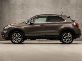 Fiat 500X Fiat 500X 1.4 Turbo MultiAir Lounge 141Pk Automaat (NAVIGATIE, LEDER, CLIMATE, CRUISE, KEYLESS, PARKEERSENSOREN, SPORTSTOELEN, GETINT GLAS, LM VELGEN, NIEUWSTAAT) - afbeelding nr 2