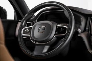 Volvo XC60 Volvo XC60 2.0 T4 Inscription 190 PK - Automaat | Dig. Cockpit | Elek. Trekhaak | Adapt. Cruise | Memory | Stoel-+Stuurverw. | PDC | Camera | NAV | ECC | Elek. Klep | LM 19