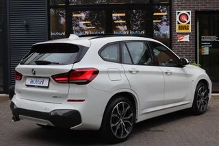 BMW X1 Pano/Keyless/Navi/Leder Dakota/LED/DAB/19