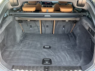 BMW 3 Serie BMW 3 Serie Touring 320d Automaat 190 pk High Executive Edition Navi Adaptieve Cruise Control Life Cockpit Prof Sportstoelen Leer Stoelverwarming DAB Led Koplampen  Extra Getint Glas Parkeersensoren NL Auto BTW - afbeelding nr 5