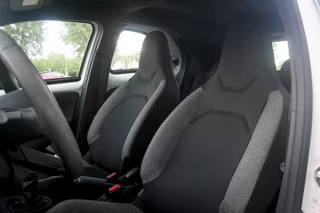 Toyota Aygo Toyota Aygo X 1.0 VVT-i MT Play | Apple Car-Play | Camera - afbeelding nr 24