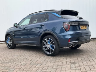 Lynk & Co 01 Lynk & Co 01 1.5 PHEV Pano Cam incl BTW Carplay Stoelverw Sfeerverl Vol opties! - afbeelding nr 3