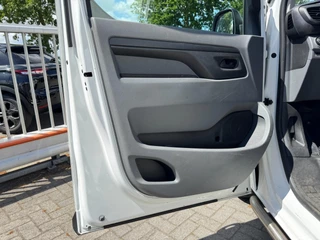 Peugeot Expert Peugeot Expert 2.0 BlueHDI 120 Standard Premium TREKHAAK / PDC V+A / CAMERA / NAVI / CARPLAY / SIDEBARS / CRUISE / 4-RIJMODUSSEN - afbeelding nr 11