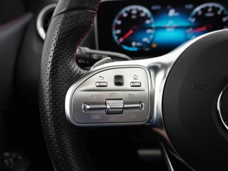Mercedes-Benz B-Klasse Mercedes-Benz B-Klasse 180 AMG // Panoramadak // Camera // Augemented Reality // Carplay // Elek. Achterklep // Night Pakket // Cruise Control - afbeelding nr 23