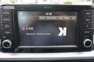 Kia Picanto KIA Picanto 1.0 CVVT 67pk 5-zits DynamicLine Navigatie Camera LM velgen - afbeelding nr 14