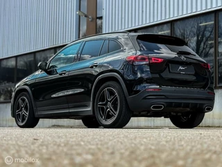 Mercedes-Benz GLA Mercedes GLA-klasse GLA200 AMG Line | Pano | Memory | Carbon - afbeelding nr 13