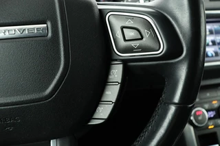Land Rover Range Rover Evoque Land Rover Range Rover Evoque 2.2 eD4 Pure | Panoramadak | Meridian | Leder | Stoelverwarming | Navigatie | Xenon | PDC | Climate control | Cruise control - afbeelding nr 9