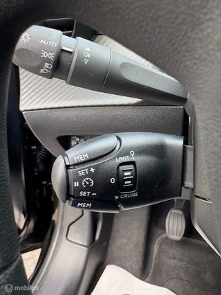 Peugeot 208 Peugeot 208 1.2 PureTech Blue Nw APK! - afbeelding nr 16