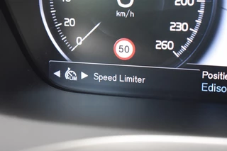 Volvo V60 Volvo V60 T4 Polestar 210pk Inscription | Audio & Park Assist & Climate - afbeelding nr 23