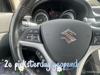 Suzuki Kizashi Suzuki Kizashi 2.4 Sport / Navigatie / Panoramadak / Luxe - afbeelding nr 29
