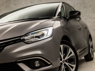 Renault Scénic Renault Scénic 1.2 TCe Sport Collection (APPLE CARPLAY, GROOT NAVI, LEDER, CAMERA, TREKHAAK, SPORTSTOELEN, GETINT GLAS, KEYLESS, PARKEERSENSOREN, NIEUWE APK, NIEUWSTAAT) - afbeelding nr 14