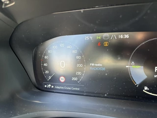 Volvo V60 Volvo V60 T6 Plug-In Hybrid AWD R-Design | Harman/Kardon Audio | Memorystoelen | Climate Pack | ACC | Keyless Entry | - afbeelding nr 8