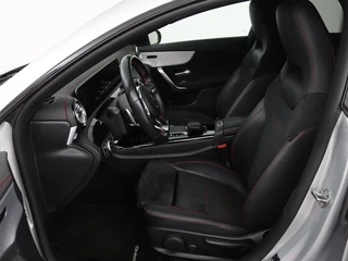 Mercedes-Benz CLA Mercedes-Benz CLA-klasse Shooting Brake 250e Business Solution AMG Limited |  Adaptive cruise | Stoelverwarming | Carplay | Sfeerverlichting | Leder/Alcantara | Navigatie | Full LED - afbeelding nr 4