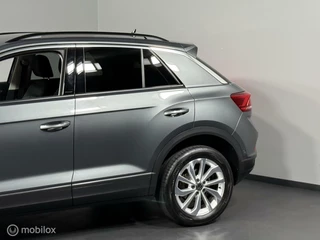 Volkswagen T-Roc Volkswagen T-Roc 1.5 TSI Style | CARPLAY | CRUISE | PDC - afbeelding nr 21