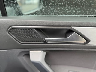 Volkswagen Tiguan Volkswagen Tiguan 1.5 TSI ACT Comfortline Business Automaat - afbeelding nr 24
