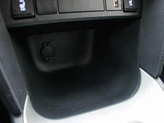 Toyota Yaris Cross Toyota Yaris Cross 1.5 Hybrid Comfort | Navigatie | Stoelverwarming | Camera - afbeelding nr 34