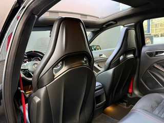 Mercedes-Benz A-Klasse Mercedes-Benz A-klasse AMG 45 4MATIC|Pano|Schaalstoelen|H&K - afbeelding nr 47