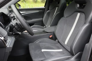 Škoda Kodiaq Škoda Kodiaq iV 1.5 TSI PHEV Sportline Pano/Matrix LED/DCC/ACC/Keyless/Camera/20