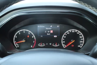 Ford Focus Ford Focus Wagon 2.3 EcoBoost ST-3 | Panoramadak |  Adaptive cruise control | Winter Pack | Camera | Trekhaak | Elektrische achterklep - afbeelding nr 24
